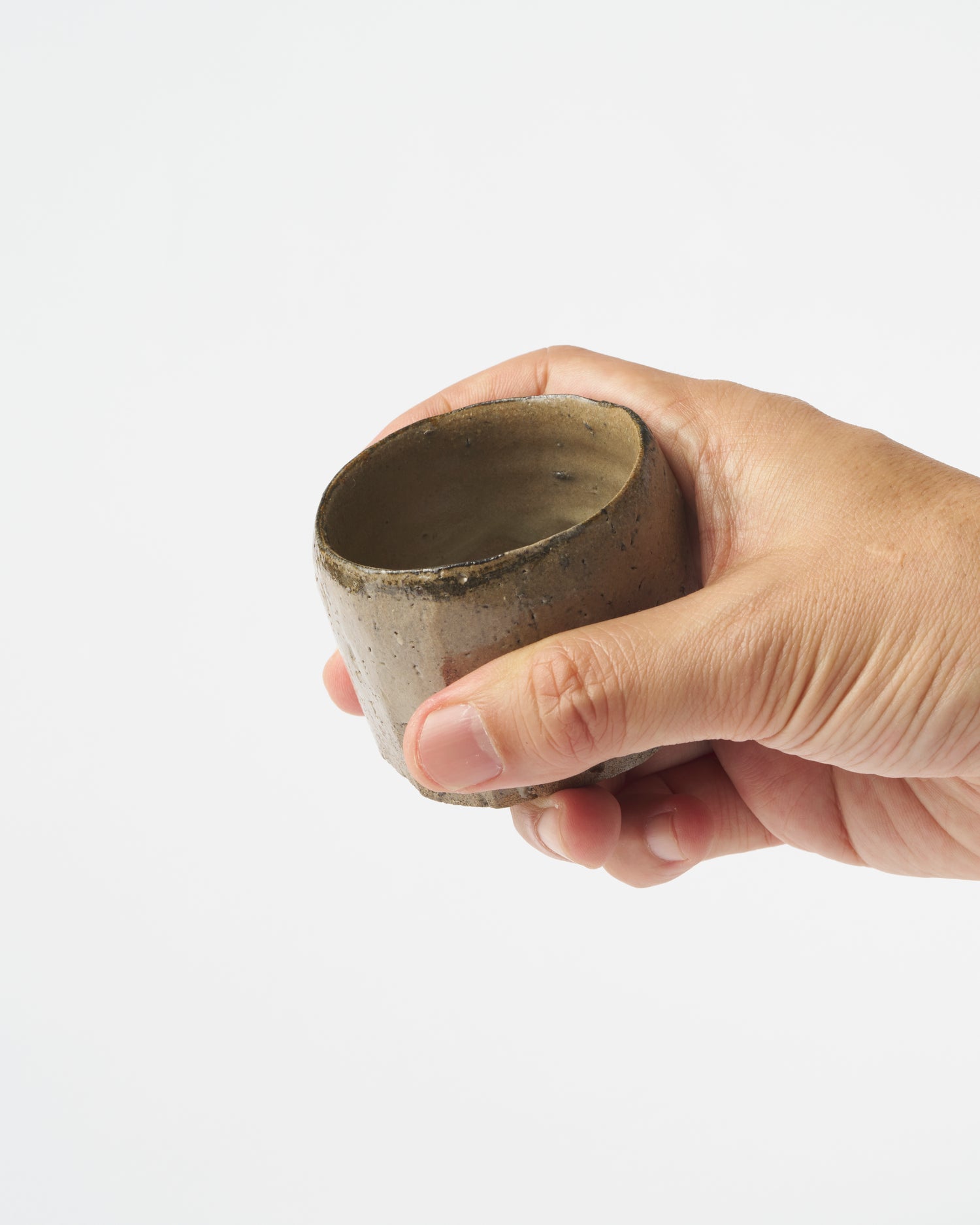 No.10 Kawakujira Sake Cup / Raizan Yasunaga