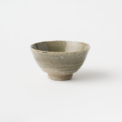 Feldspar Glaze Tea Bowl / Taki Nakazato