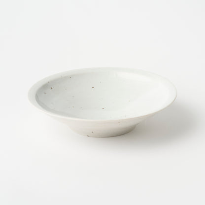 White Porcelain Plate / Kenta Nakazato