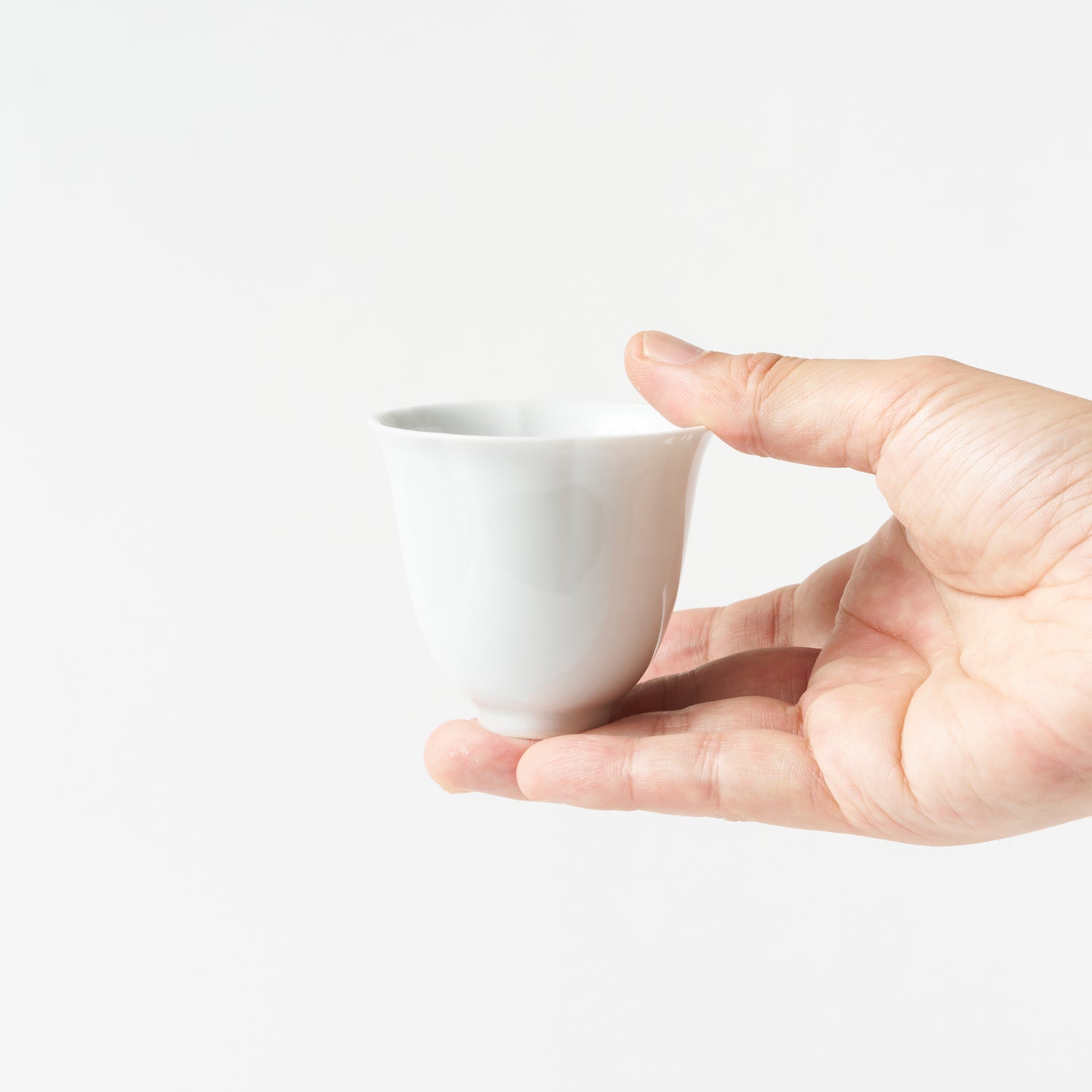 Rinka Tea Cup / Glossy White