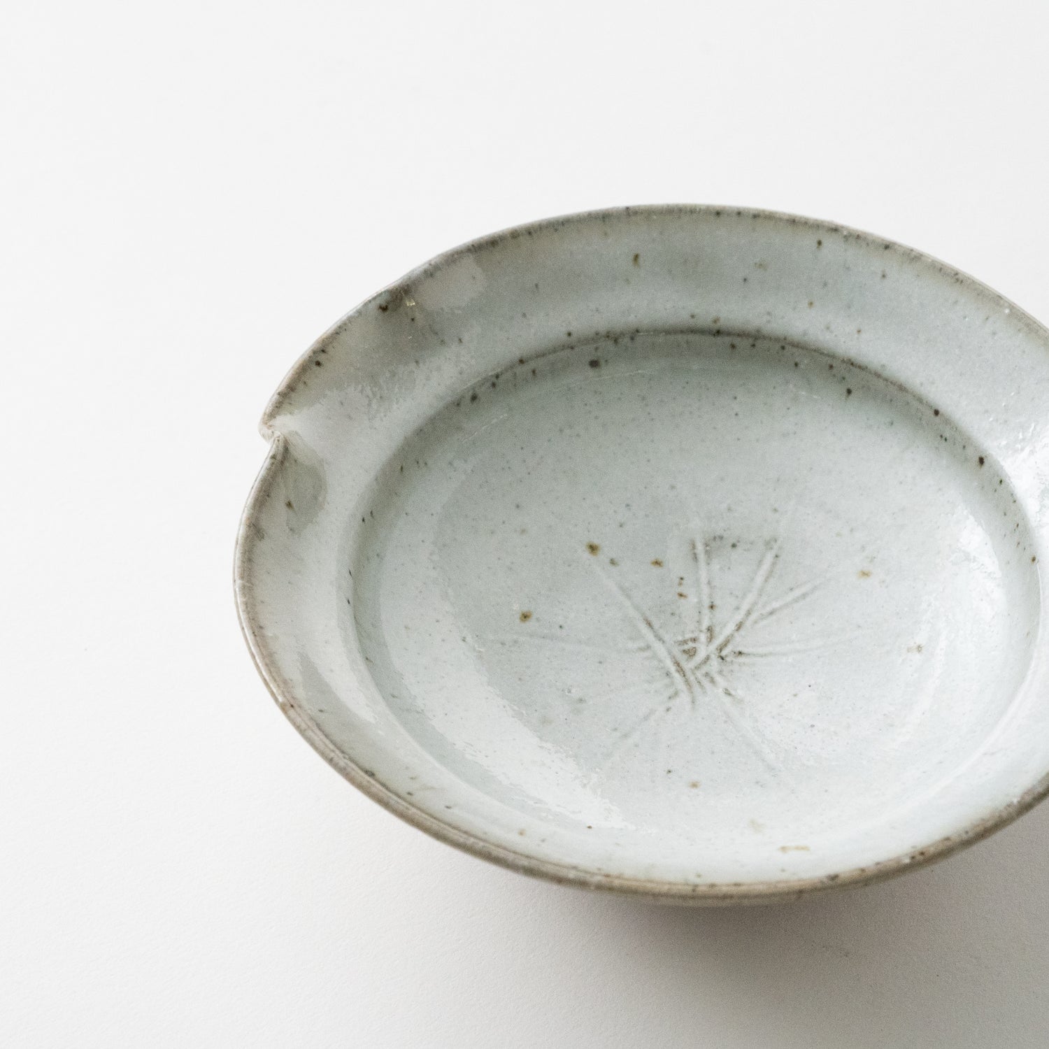 Comb Marked Mukozuke Bowl Madara Karatsu (Speckled) / Taki Nakazato