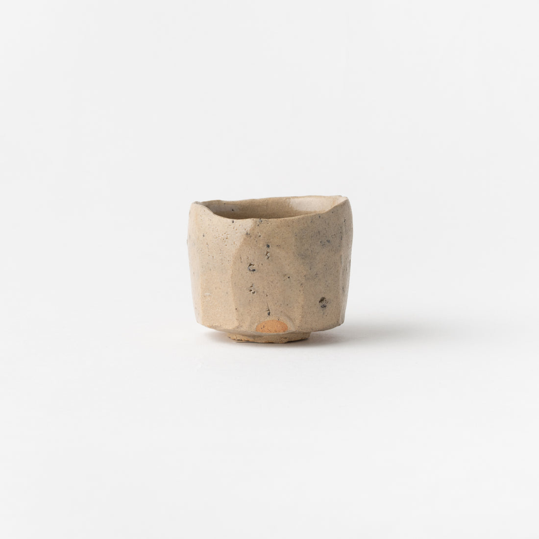 No.6 Karatsu Faceted Sake Cup / Raizan Yasunaga