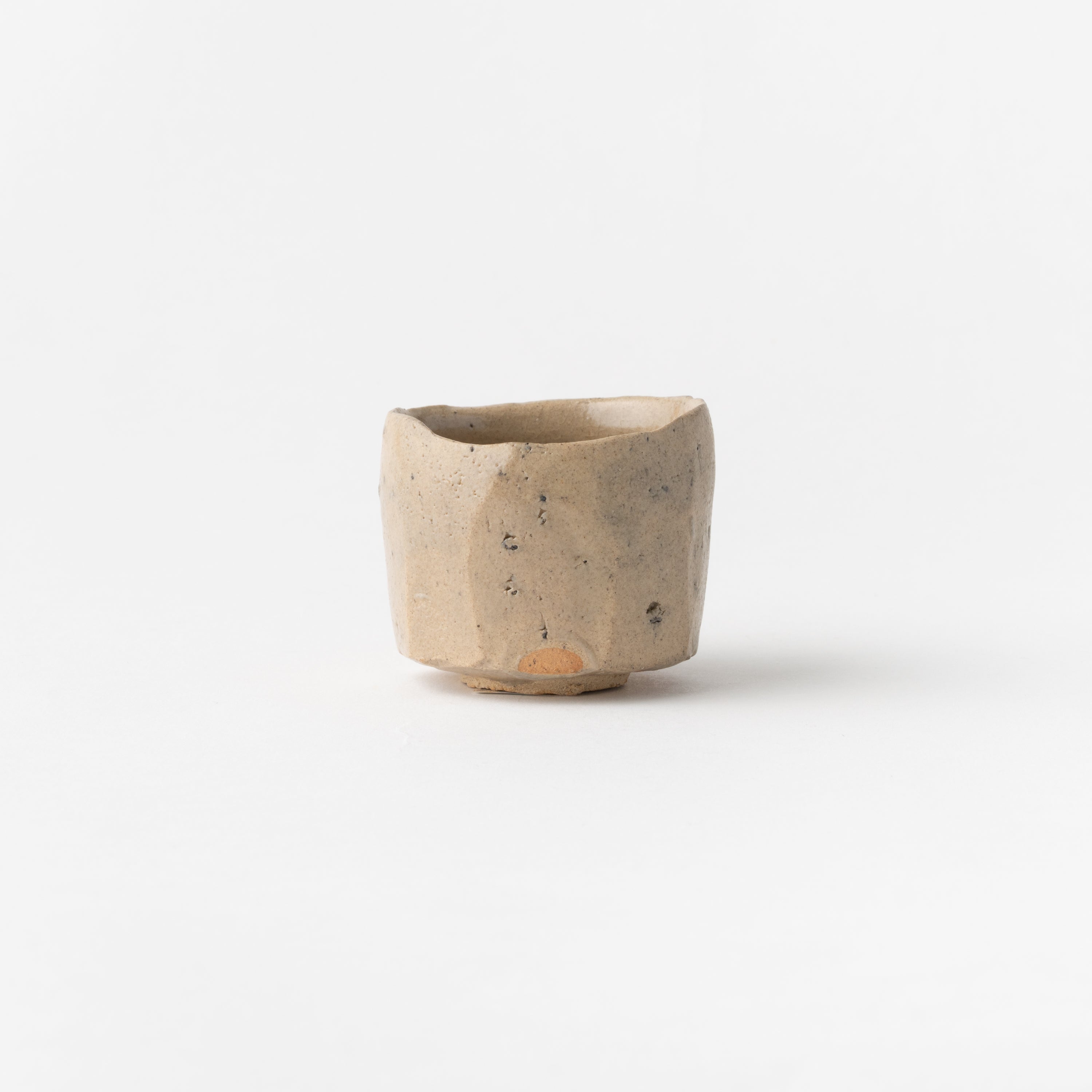 No.6 Karatsu Faceted Sake Cup / Raizan Yasunaga