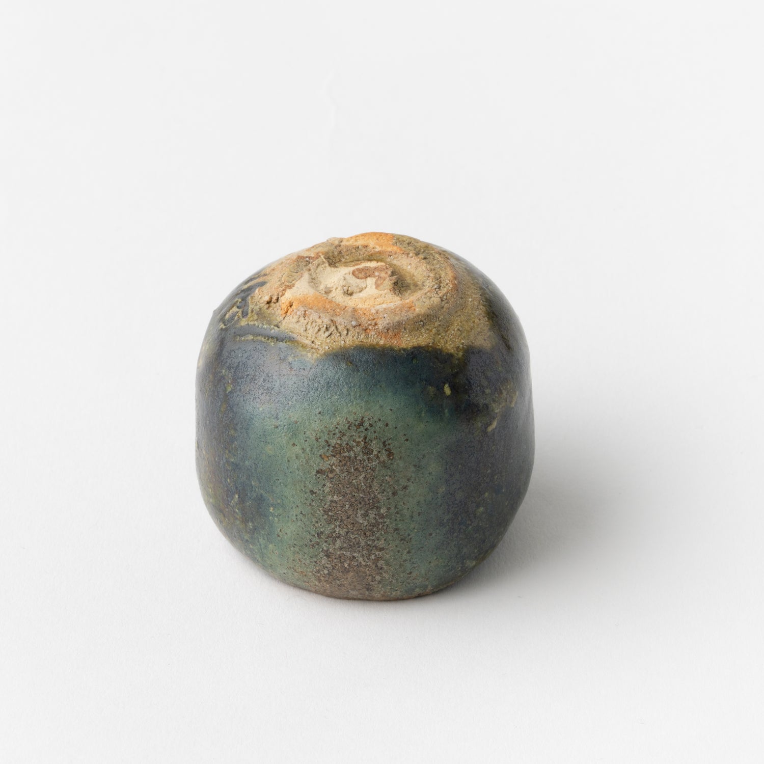 No.40 Oribe Style Sake Cup / Ryotaro Kato