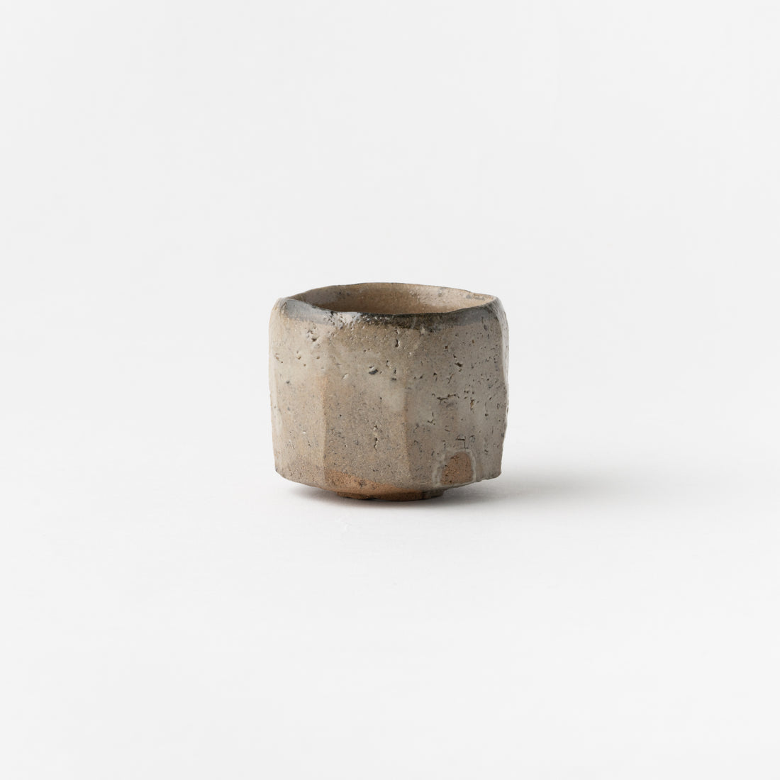 No.10 Kawakujira Sake Cup / Raizan Yasunaga