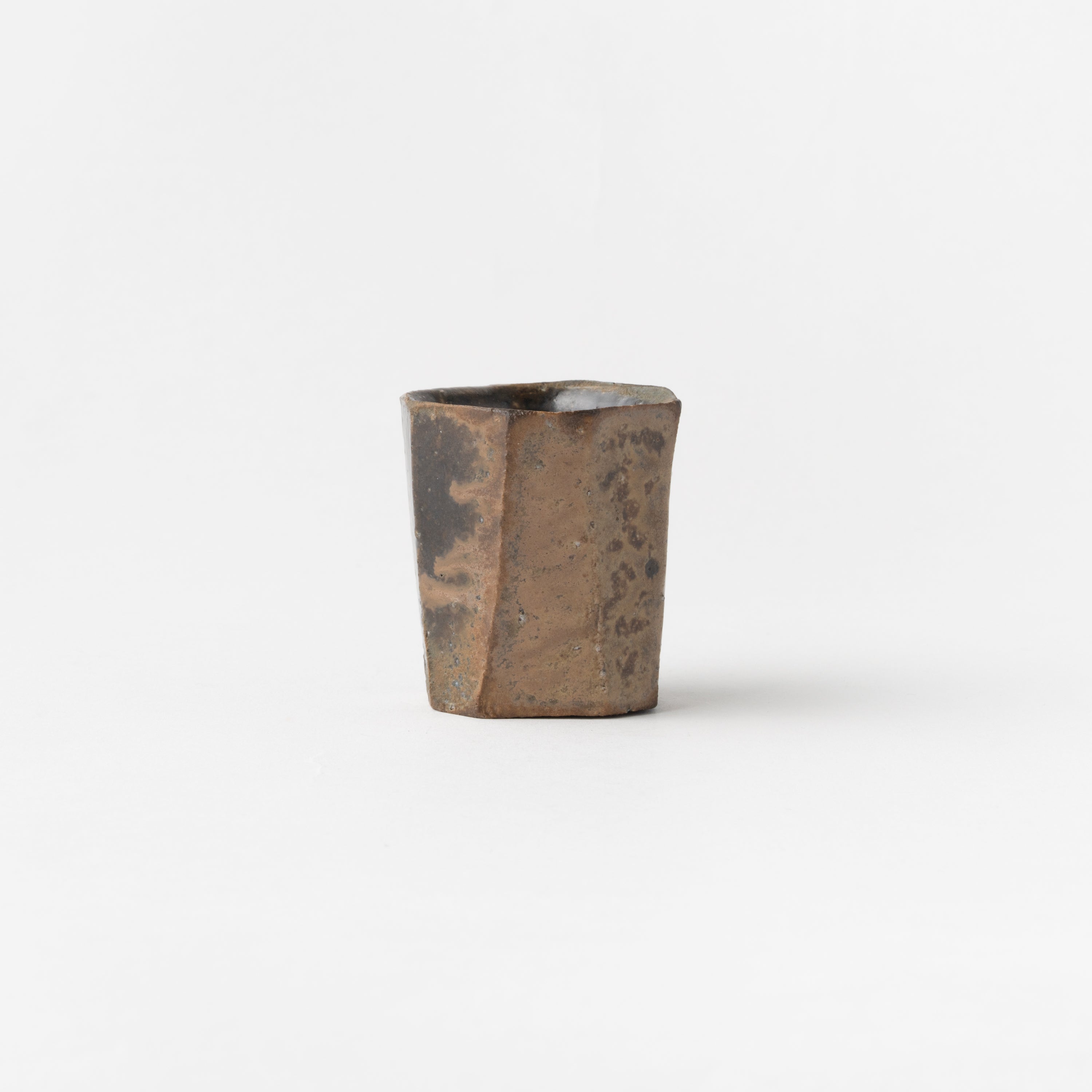 Black Square Sake Cup/ Koichiro Isezaki