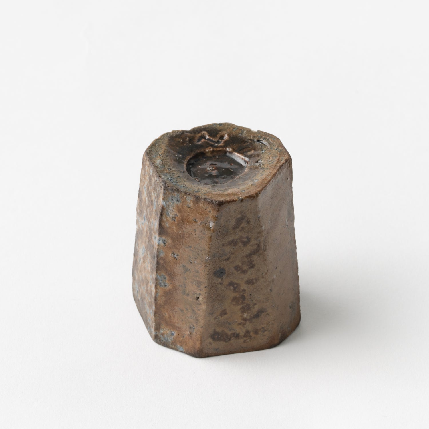 Black Square Sake Cup/ Koichiro Isezaki