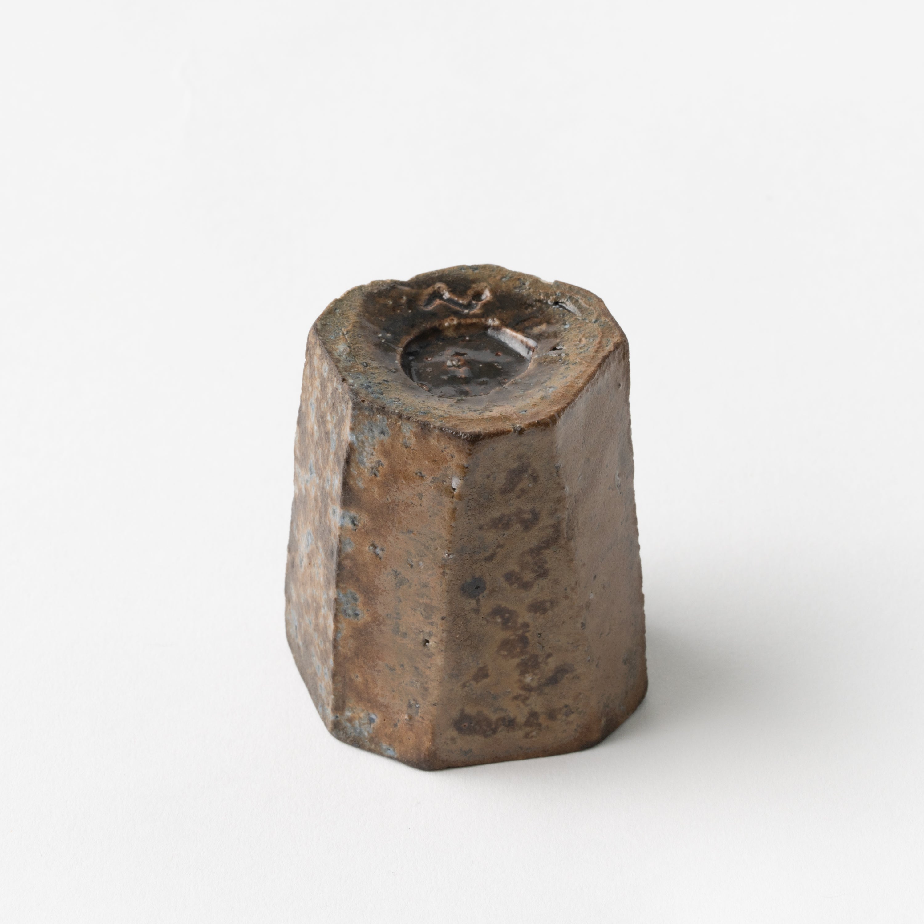 Black Square Sake Cup/ Koichiro Isezaki
