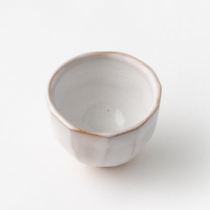 No. 22 White Hagi Yohen Faceted Sake Cup in Box / Yasushi Okada