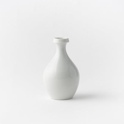 White Porcelain Tokkuri Sake Server / Shinji Terauchi