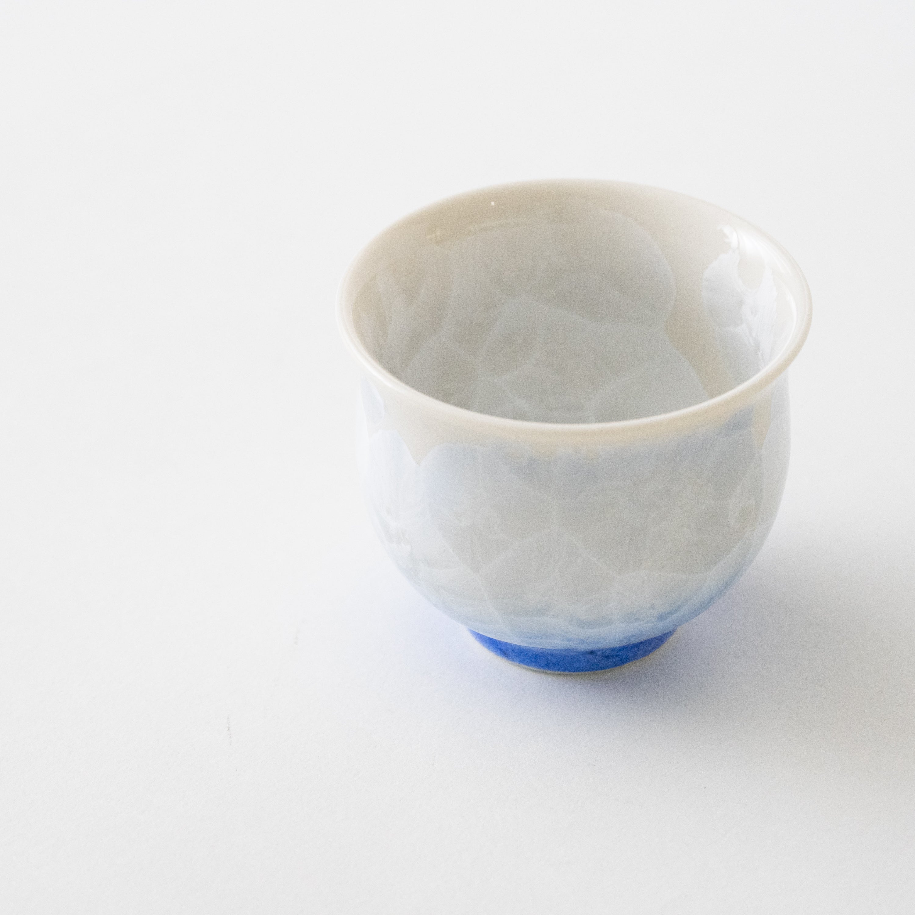 HanaKessho Round Sake Cup (Gradation)