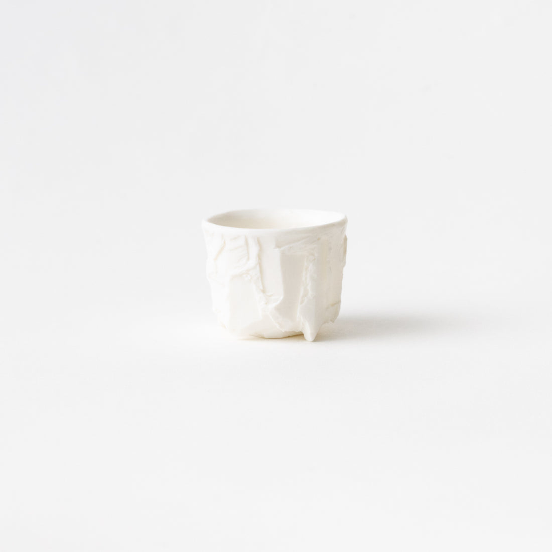 No.6 White Bizen Sake Cup / Syo Fujita