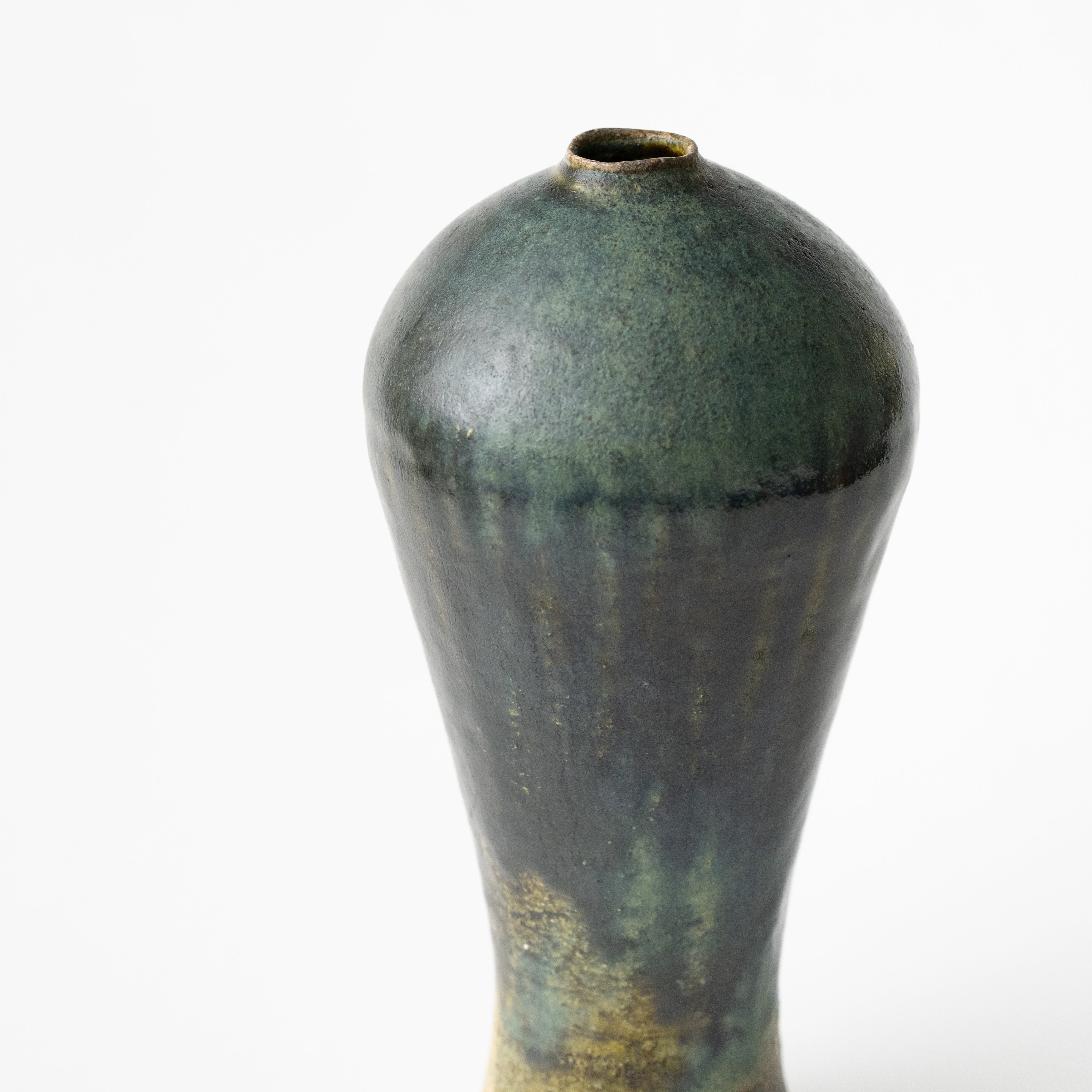 Oribe Flower Vase / Ryotaro Kato
