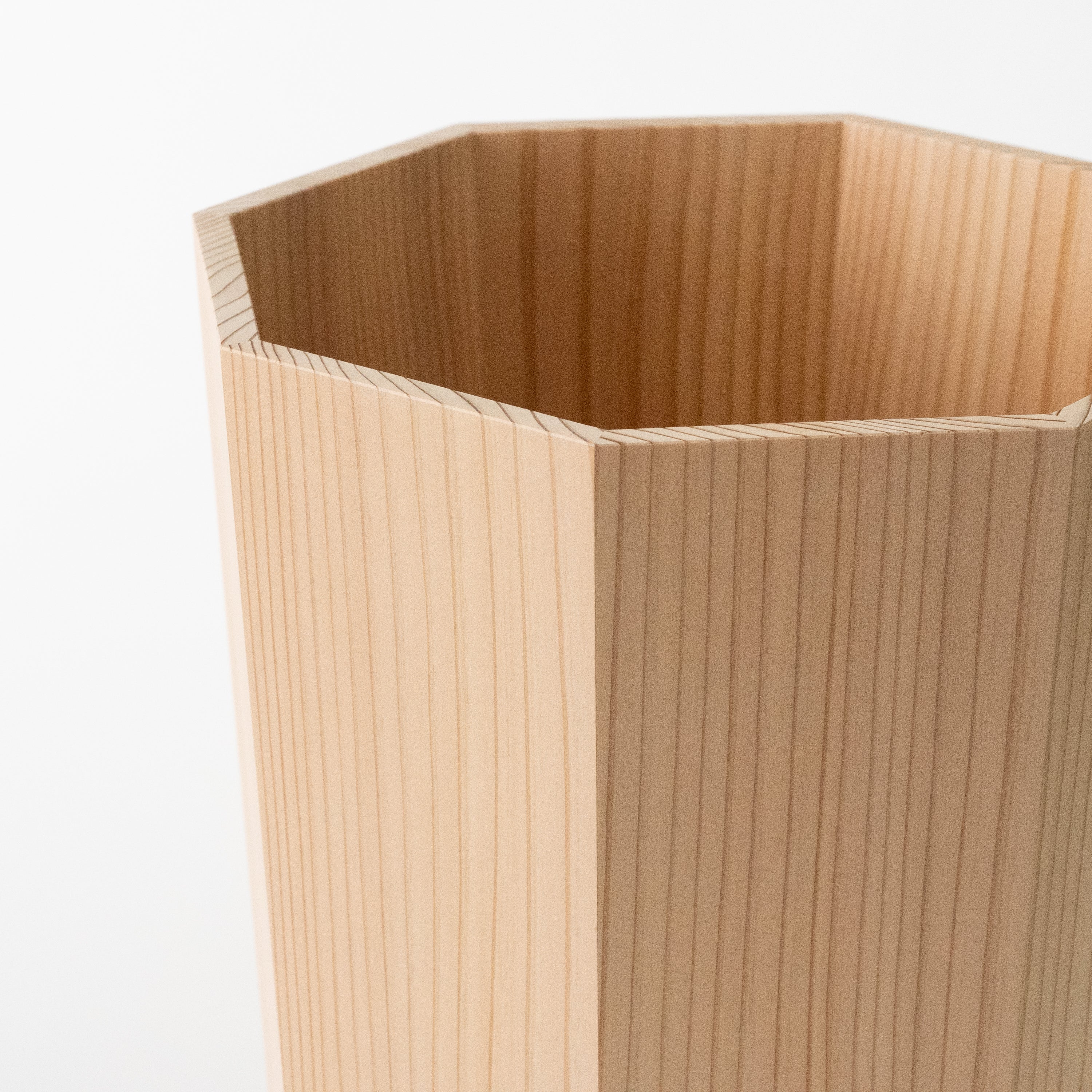 Waste Basket (S) / Cedar