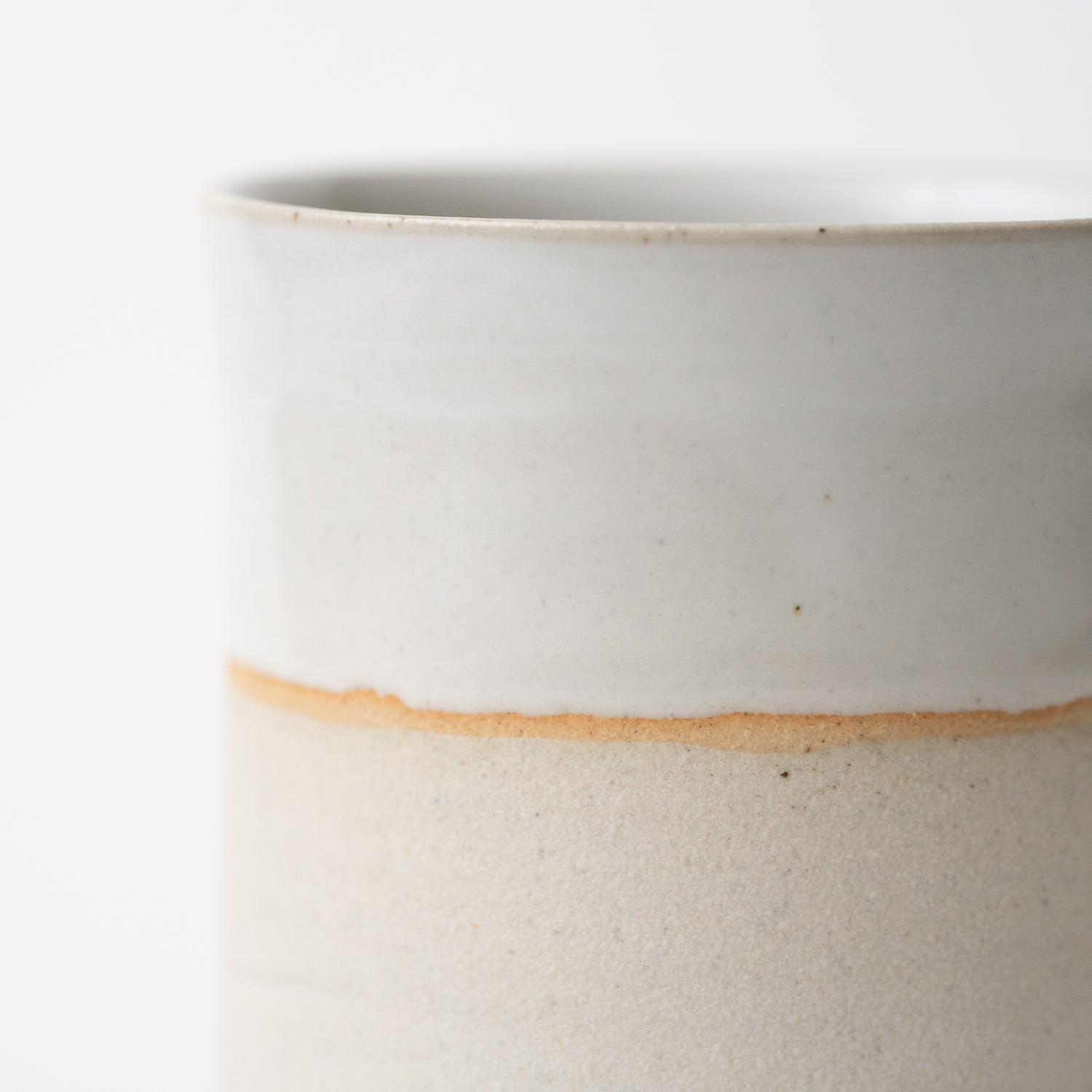 Two-tone Mug (Cat - White) / Sho Kumamoto