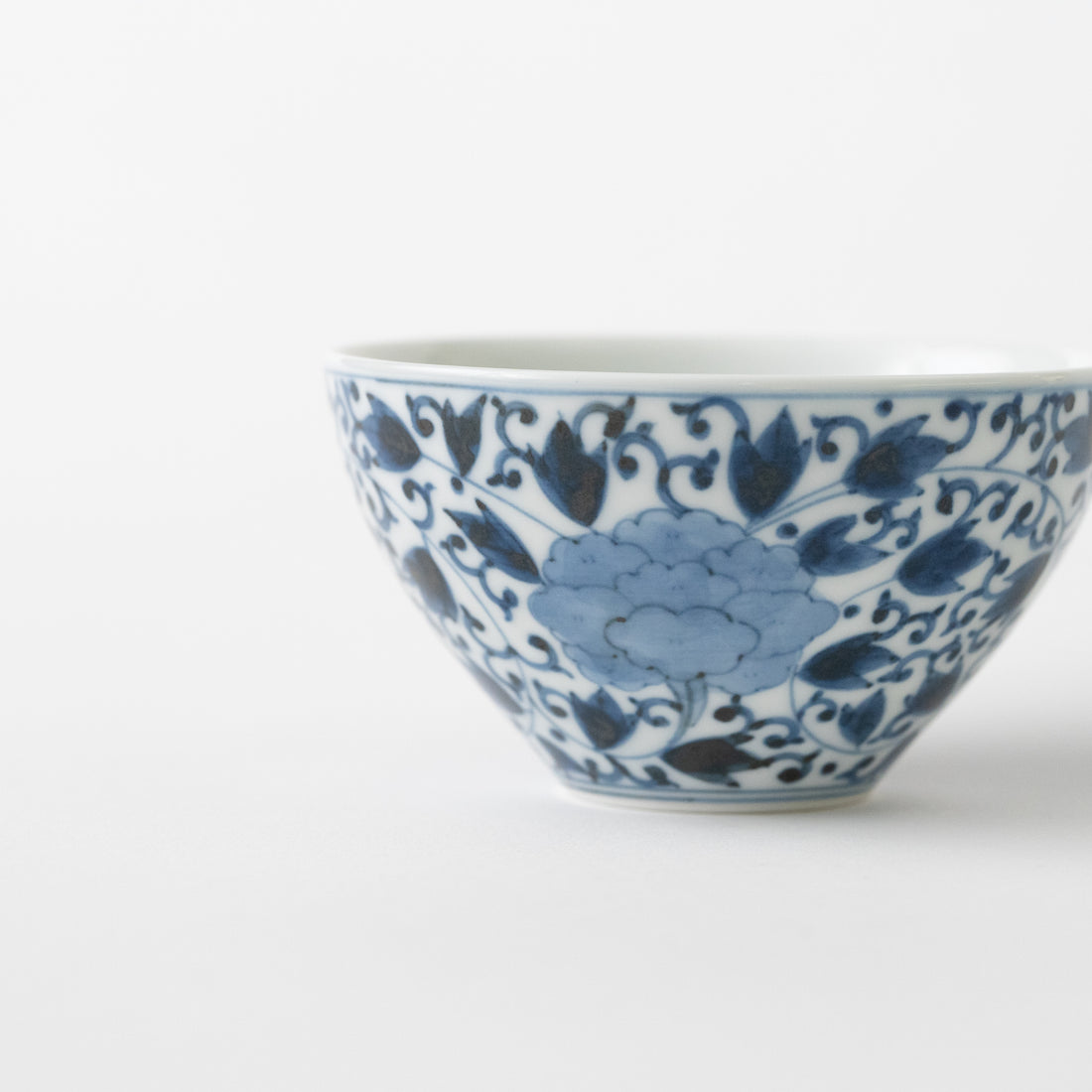 Flower Arabesque Tea Cup