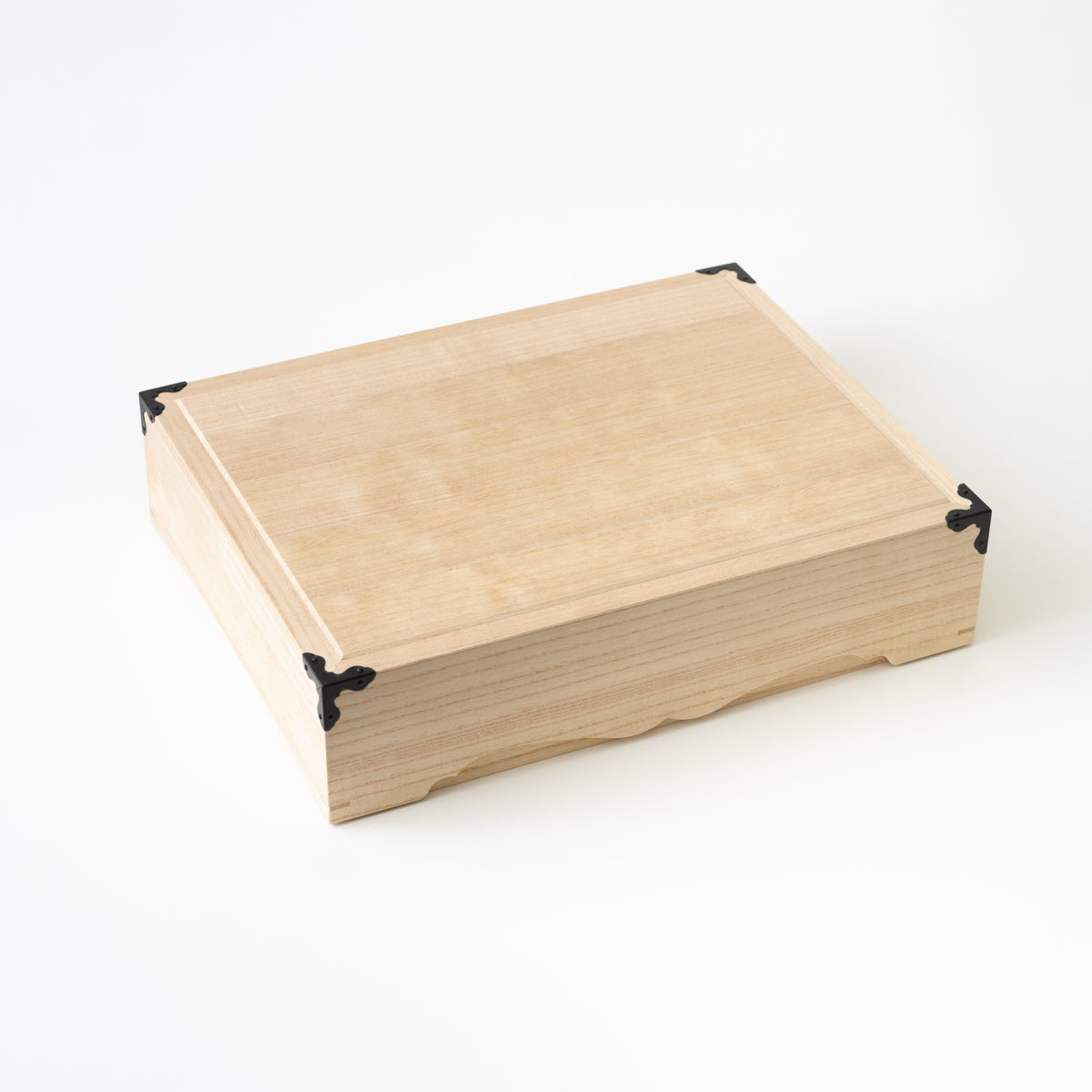 Echizen Sake Cup Cabinet