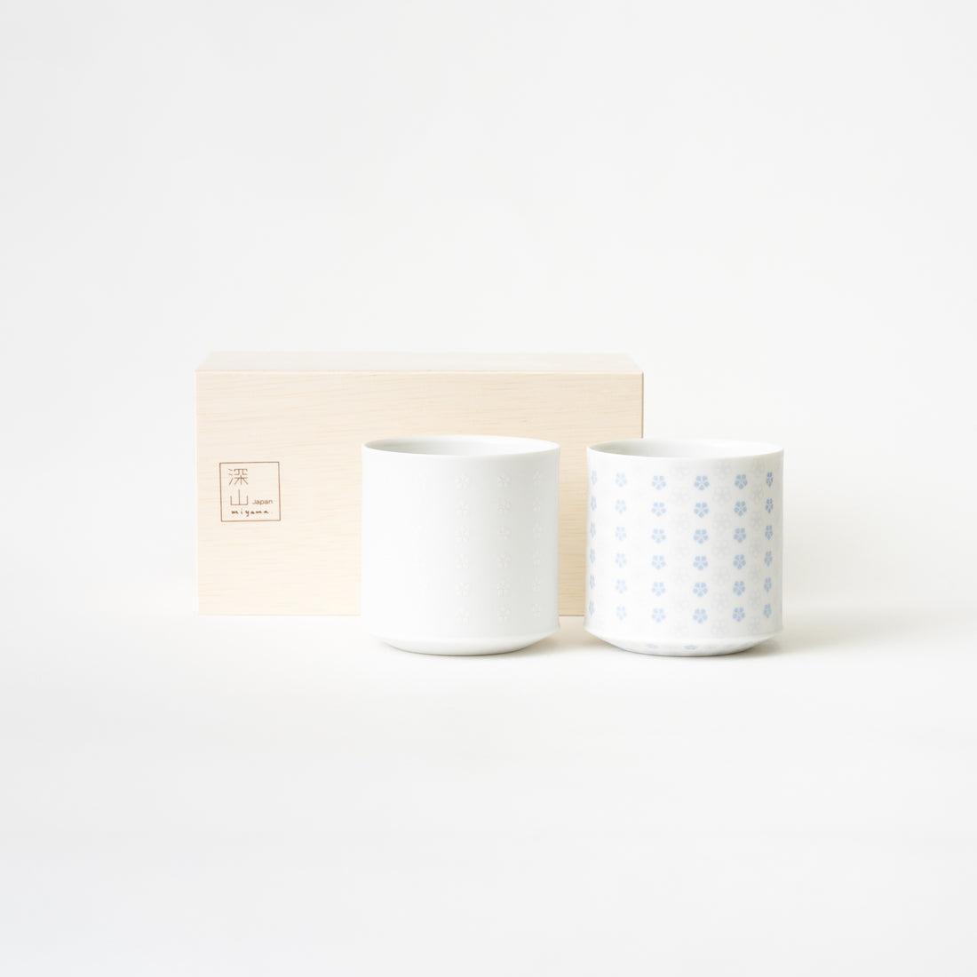 Kikyoh Pair Rock / Light Purple & White