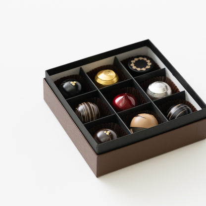 Mini Chocolate Bonbonnière Set / Takao Togashi
