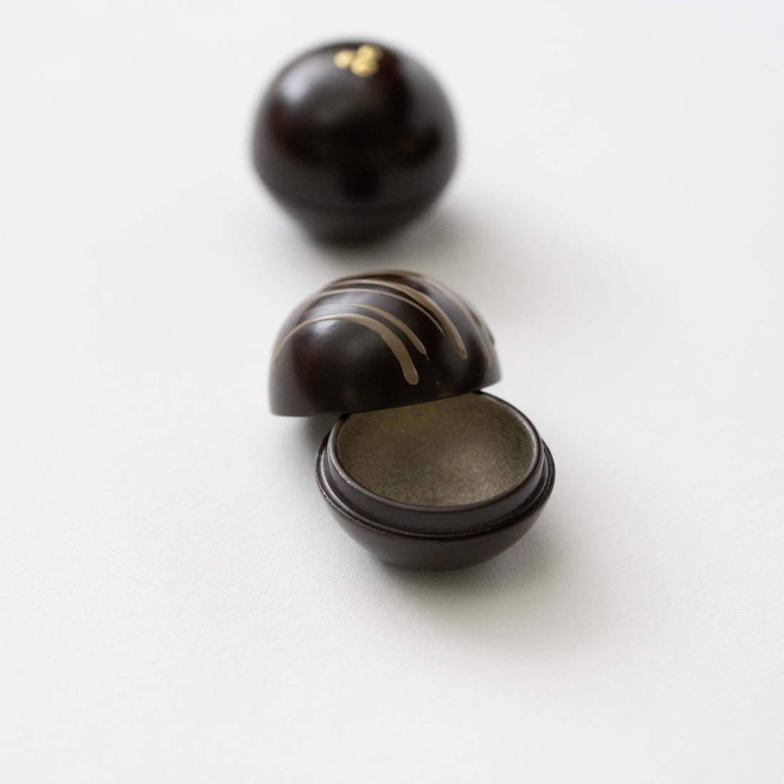 Mini Chocolate Bonbonnière Set / Takao Togashi
