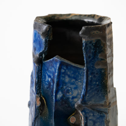 Yohen Blue Flower Vase / Takashi Baba