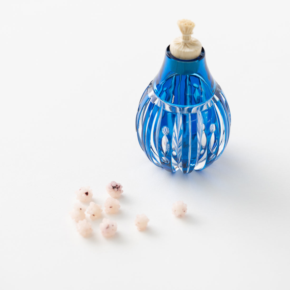 Furidashi Sweet Container / Ikuko Ogawa