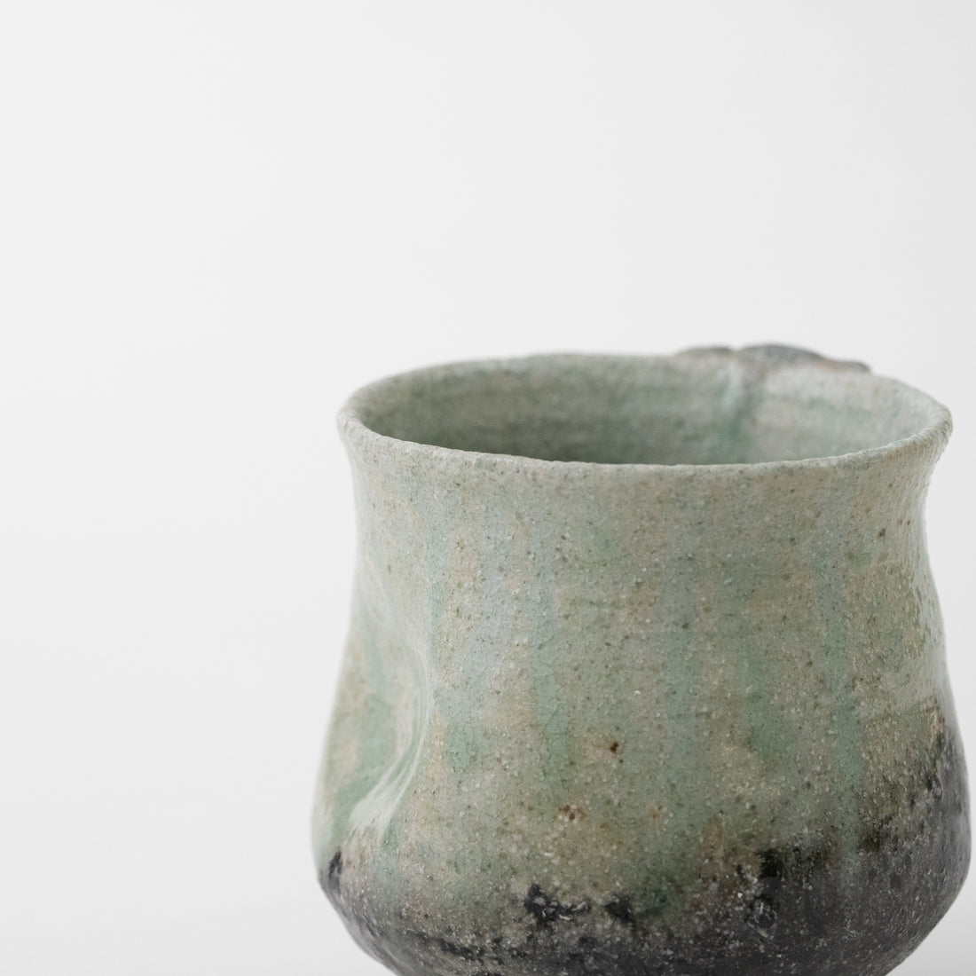 Ash Glaze Tea Cup (B) / Eijiro Tokunaga