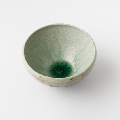 Ash Glaze Round Tea Bowl / Eijiro Tokunaga