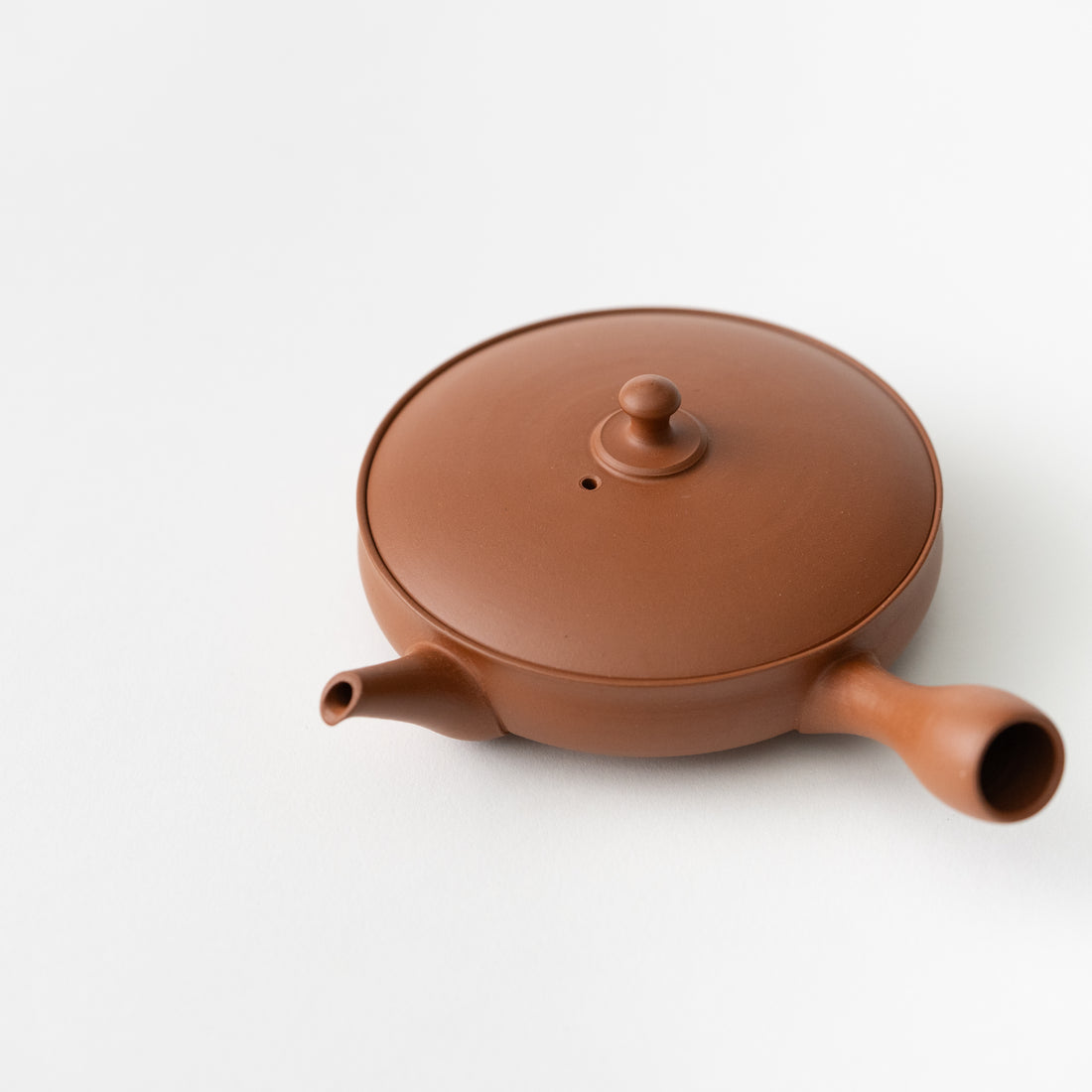 Flat Red Clay Teapot / Junzo Maekawa