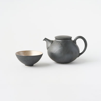 Mini Teapot / Black Glaze