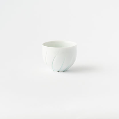 Dressed in Light Kumidashi Tea cup / Hiroshi Taruta