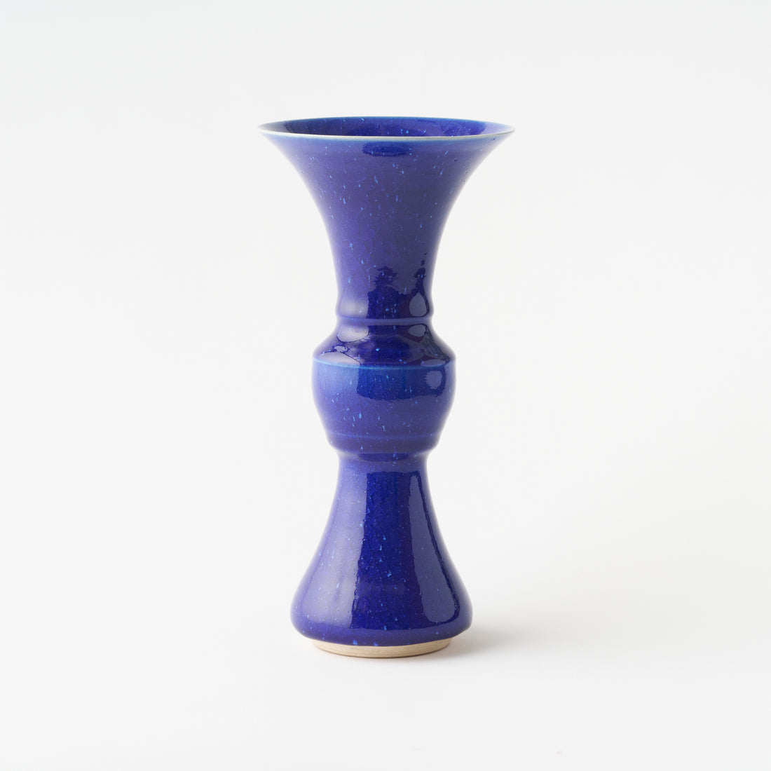 Azure Flower Vase / Takeshi Imaizumi