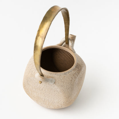 No.38 Arashbori Teapot / White