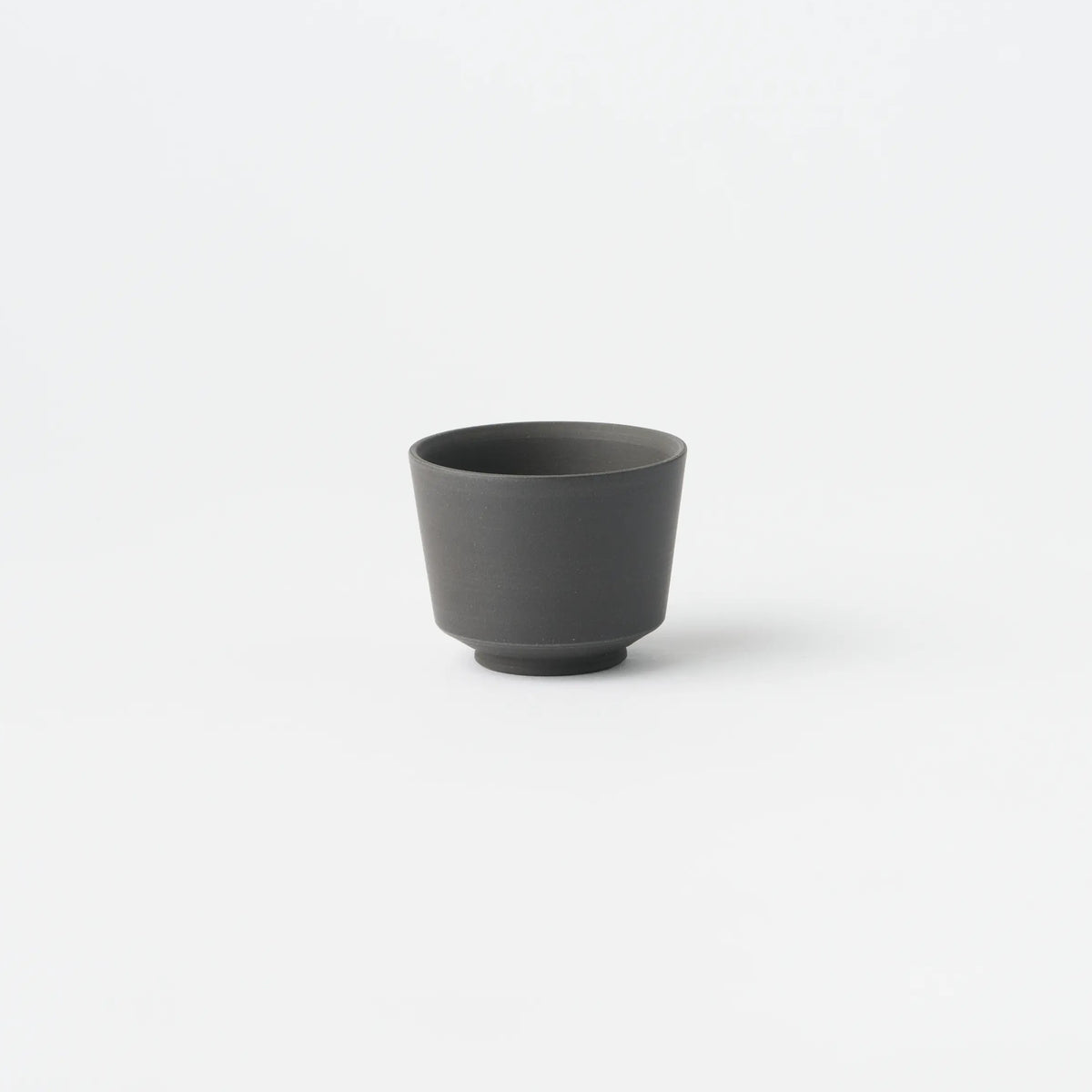No.80 Black Tea Cup with Foot