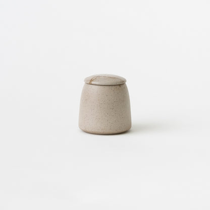 No.81 Tea Canister / White