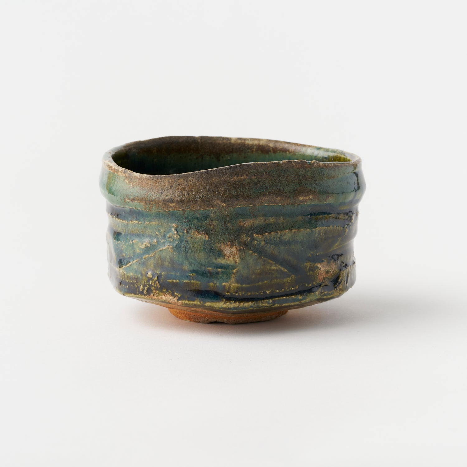 No.47 Oribe Style Tea Bowl (Ikuri) / Ryotaro Kato