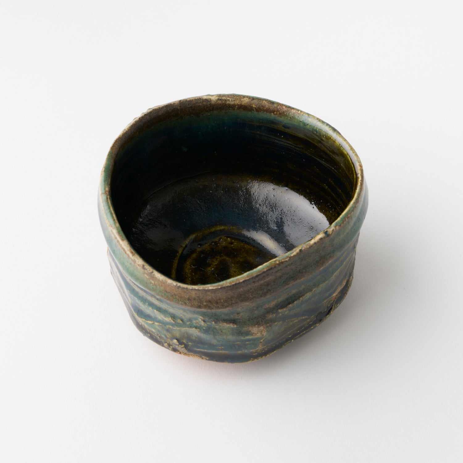 No.47 Oribe Style Tea Bowl (Ikuri) / Ryotaro Kato