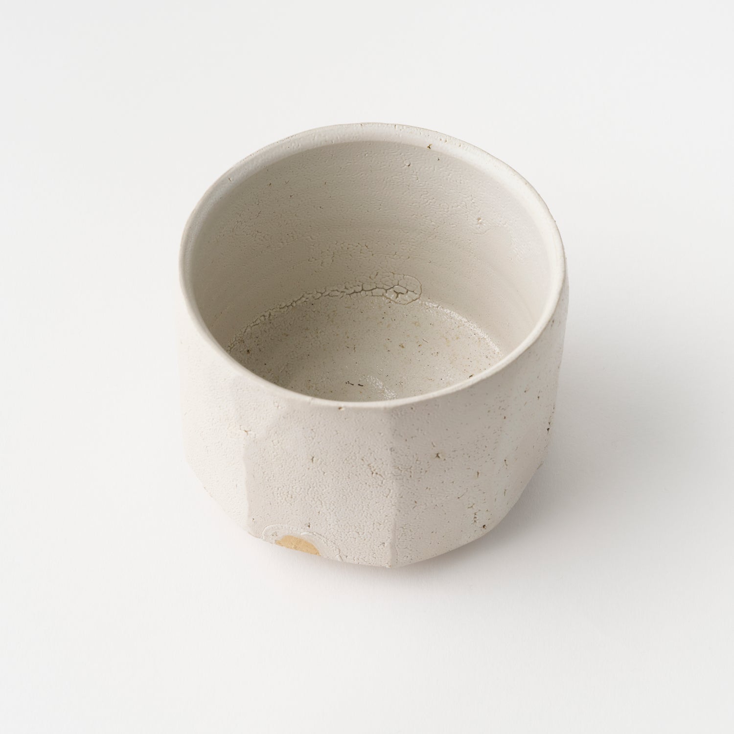 White Karatsu Faceted Tea Bowl / Raizan Yasunaga