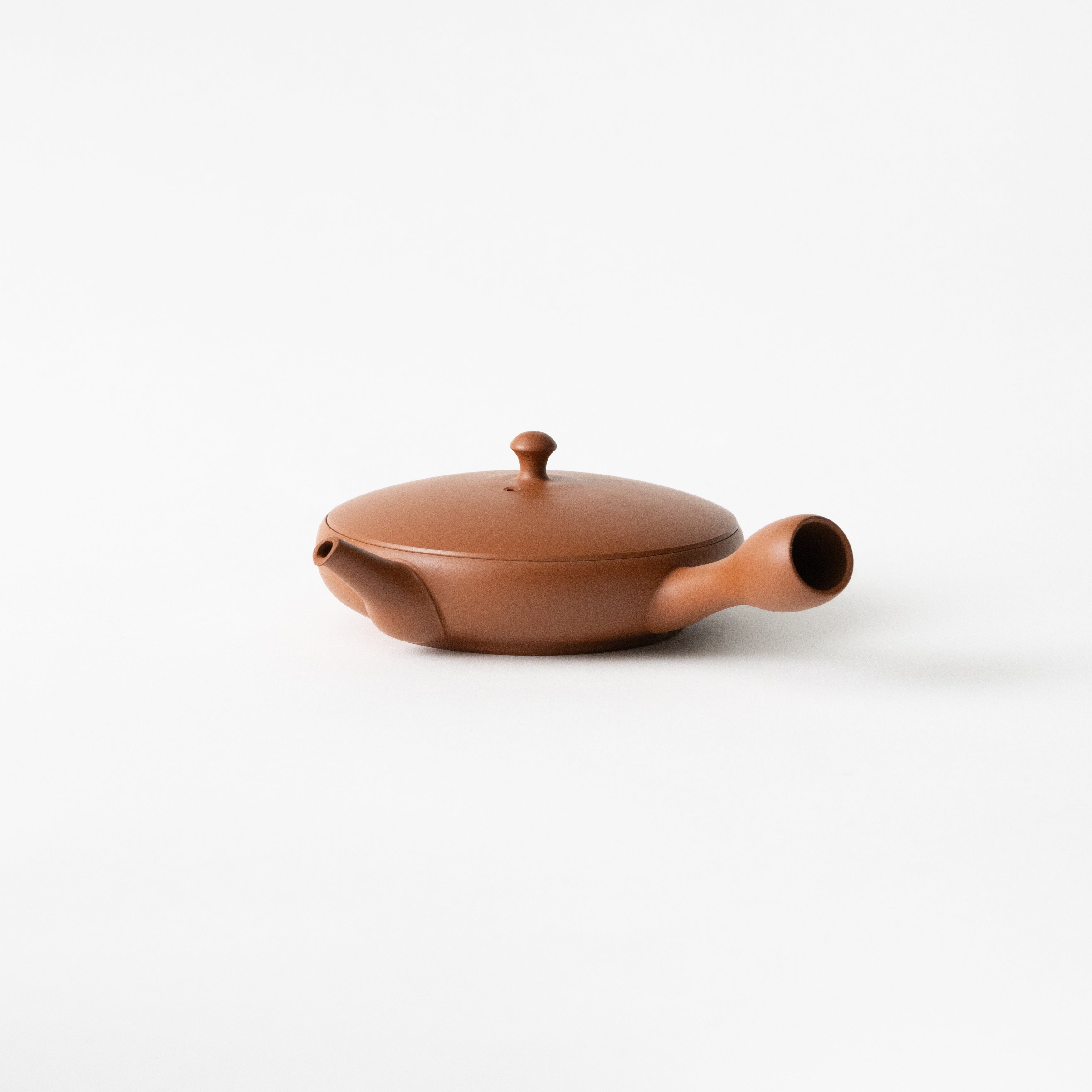 Round Flat Red Clay Teapot / Junzo Maekawa