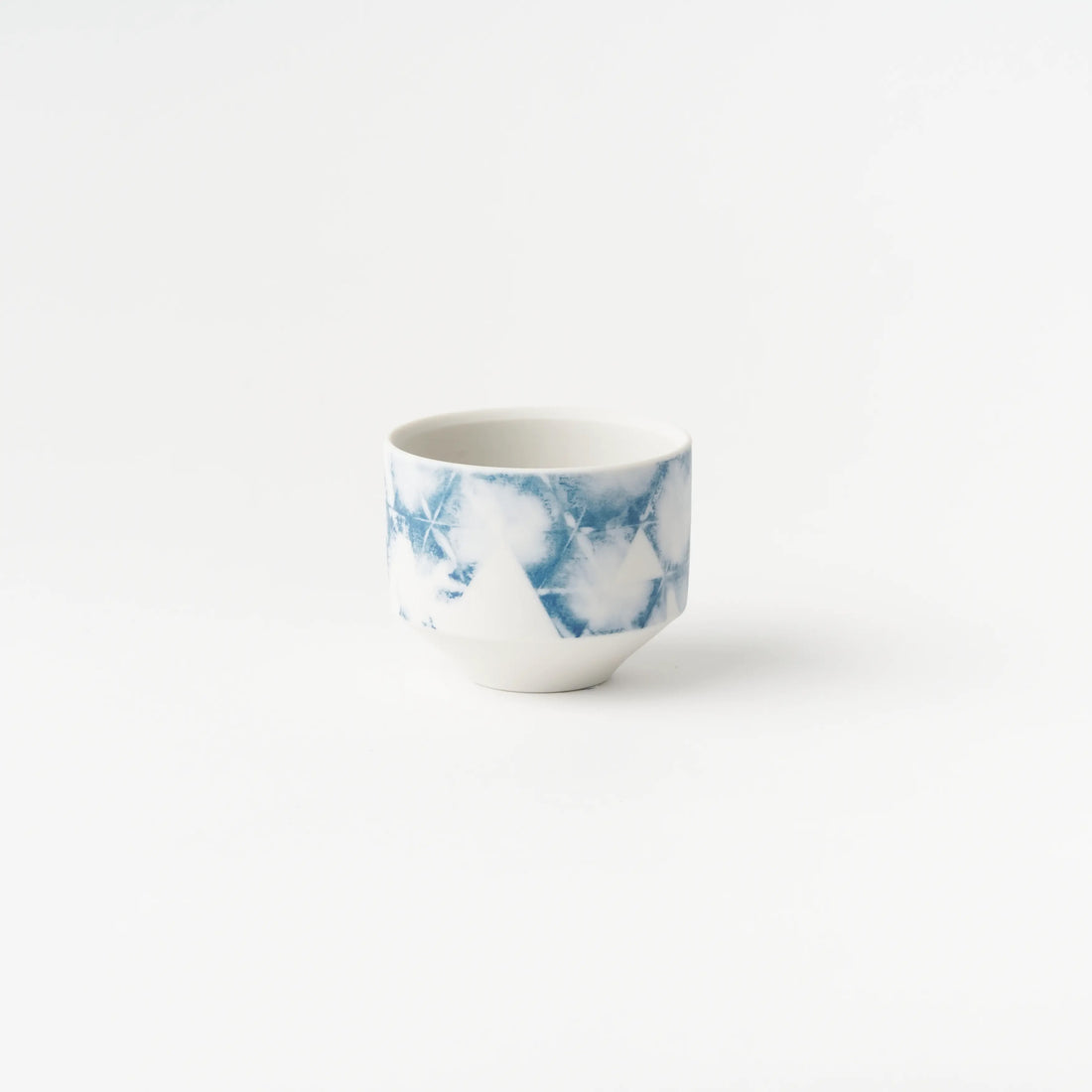 Sake Cup Sankaku-Blue (Unglazed) / Ai Inoue
