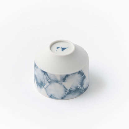 Sake Cup Sankaku-Blue (Unglazed) / Ai Inoue