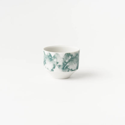 Sake Cup Sankaku-Green (Unglazed) / Ai Inoue