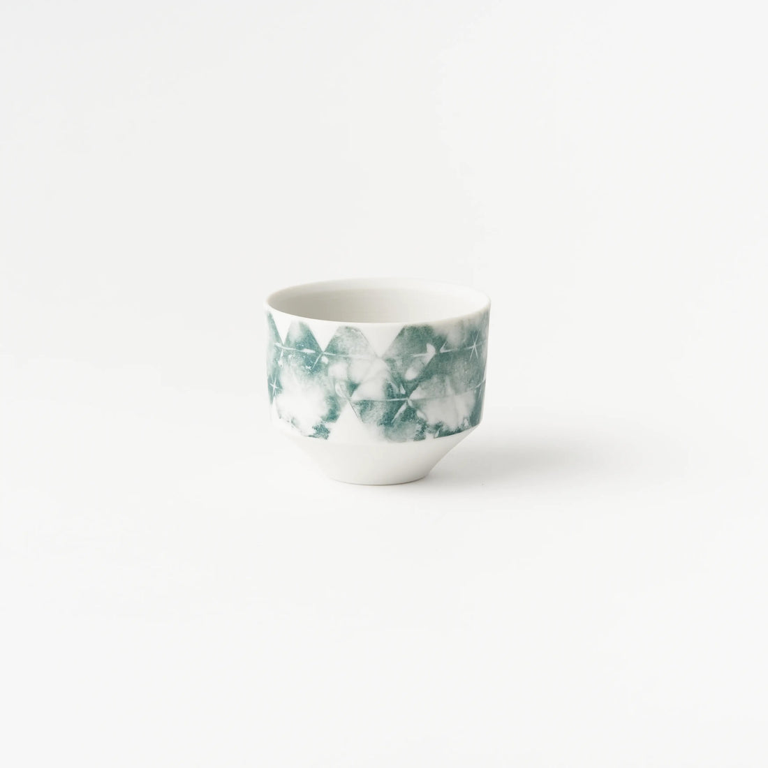 Sake Cup Sankaku-Green / Ai Inoue