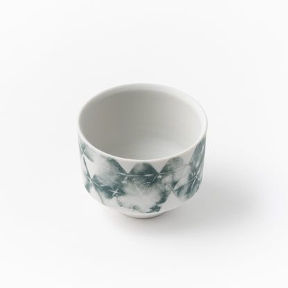 Sake Cup Sankaku-Green (Unglazed) / Ai Inoue