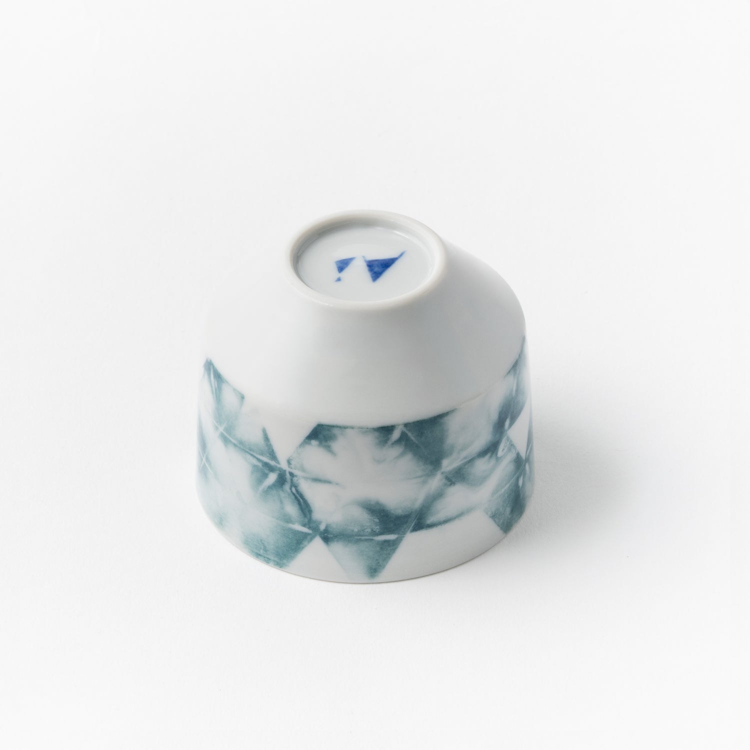 Sake Cup Sankaku-Green / Ai Inoue