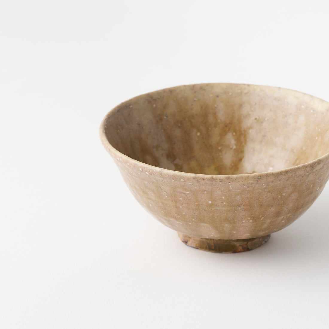 Ash Glaze Tea Bowl / Takao Tahara