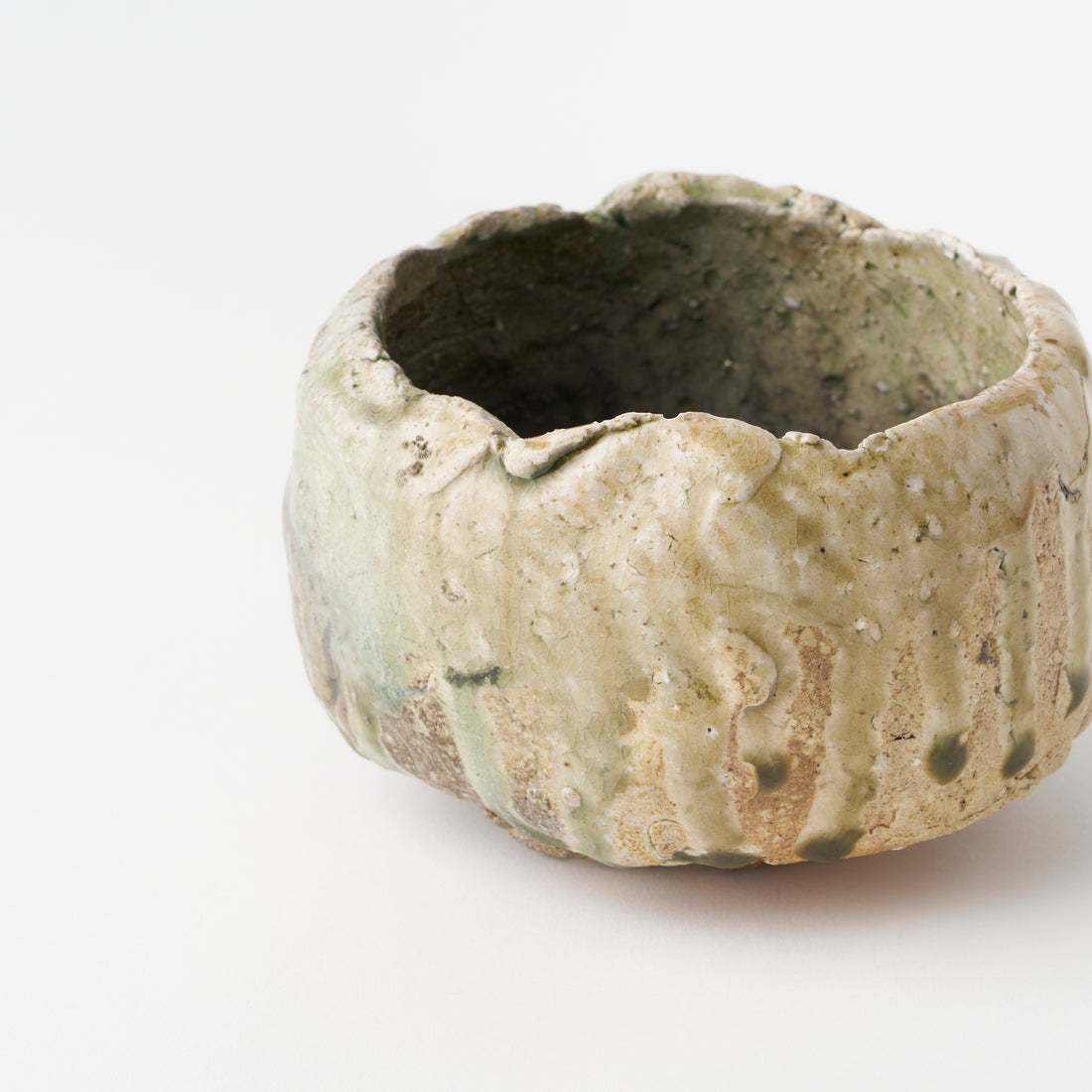 Iga Tea Bowl / Takashi Tanimoto