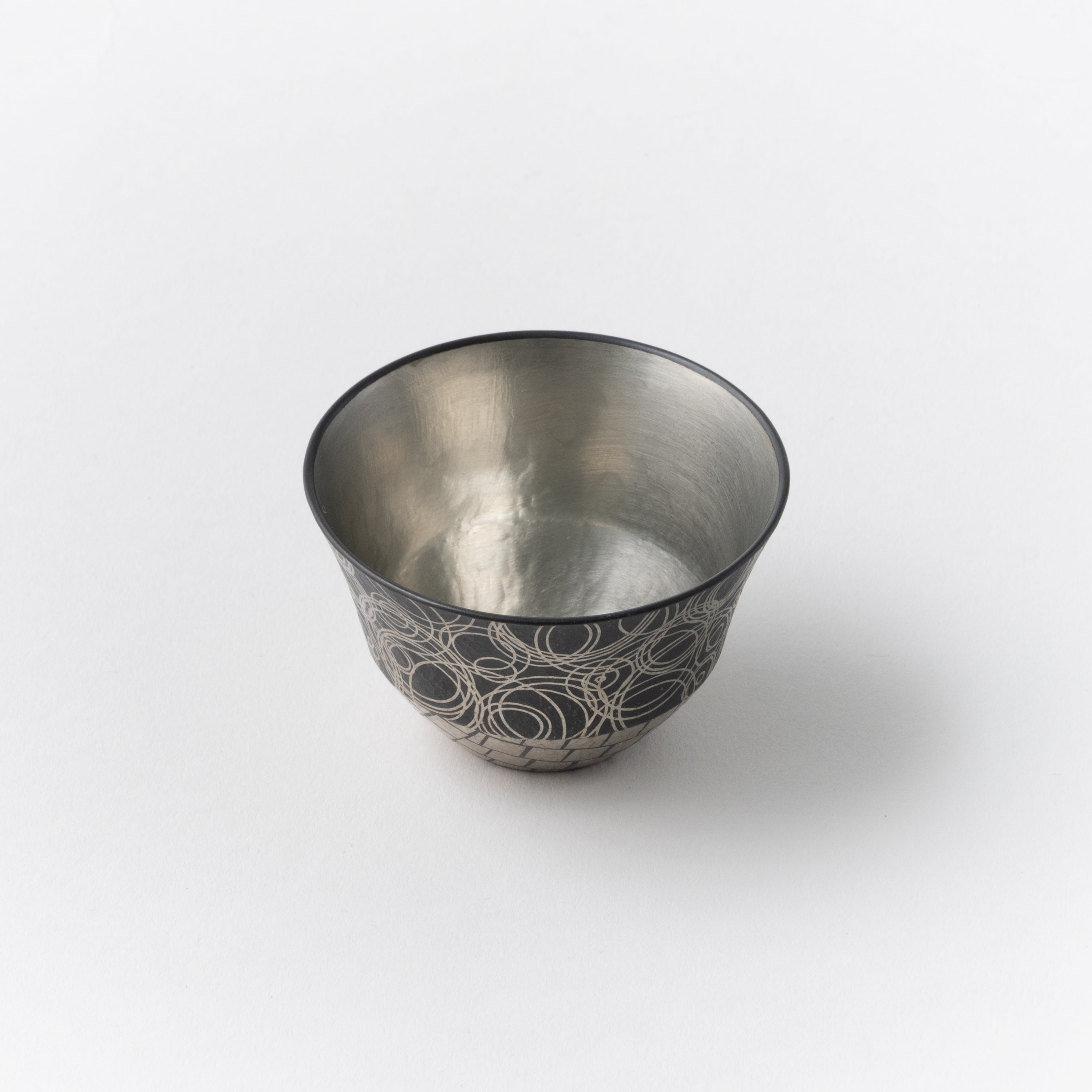Tin Color Sake Cup “Ameato” / Kotaro Uranaka