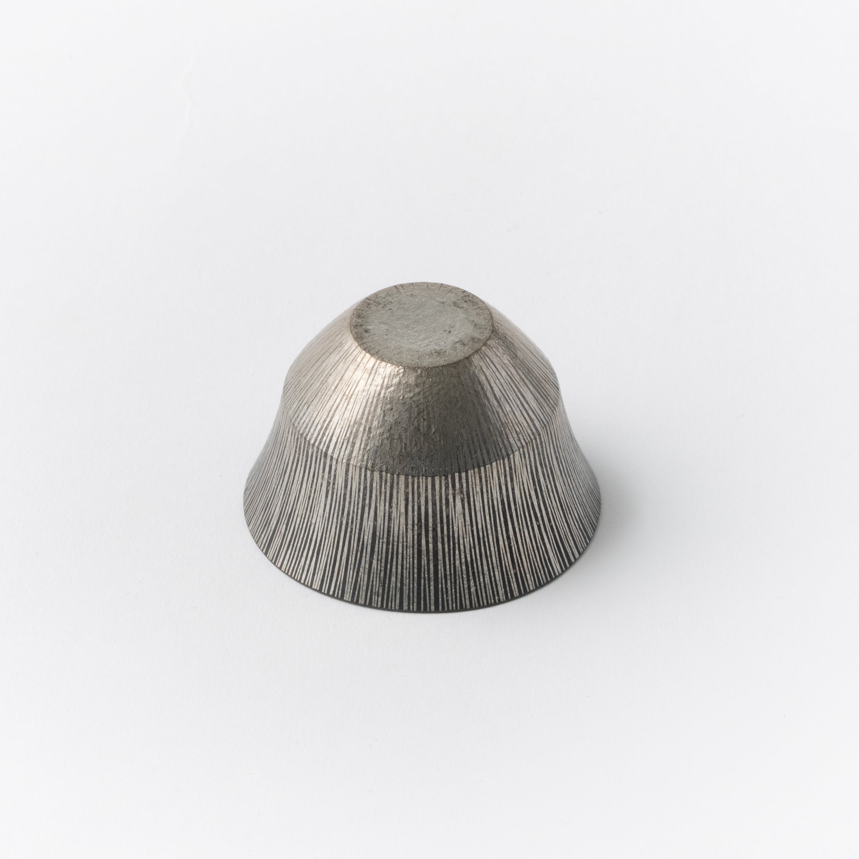 Tin Color Sake Cup “Itosame” / Kotaro Uranaka