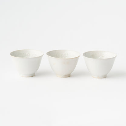 White Porcelain Katauchi Karakusa Sake/Tea Cup